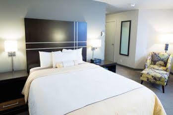 Iowa House Hotel Iowa City Eksteriør bilde