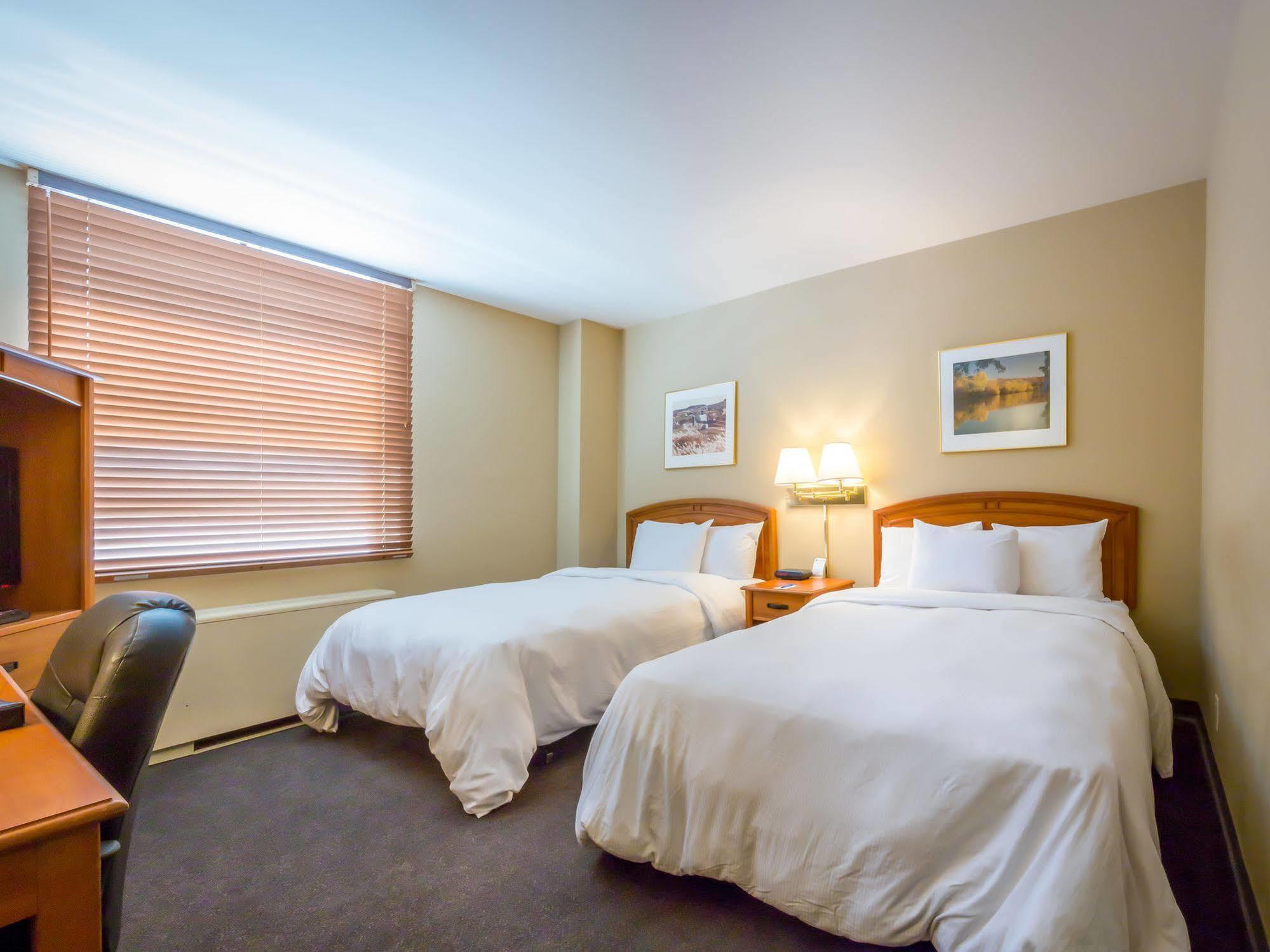 Iowa House Hotel Iowa City Eksteriør bilde